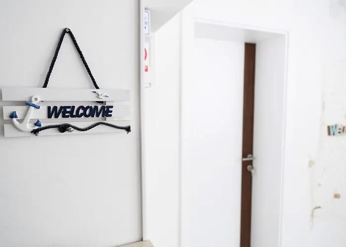 Magnolia Center 2 * Makarska