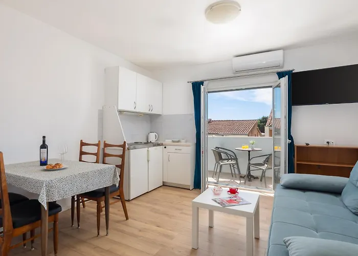 Magnolia Center 2 Apartment Makarska