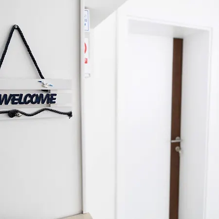 Magnolia Center 2 * マカルスカ